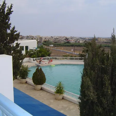 Ikaria Village Maisonette 10 דירה Klorakas
