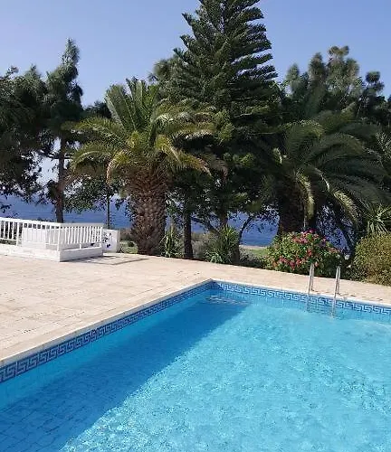 Ikaria Village Maisonette 10 * Klorakas